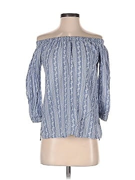 Romeo & Juliet Couture Long Sleeve Blouse (view 2)