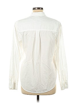 Universal Thread Long Sleeve Button-Down Shirt (view 2)