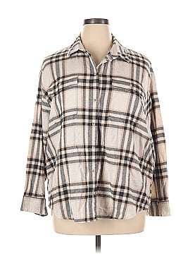 Old Navy Long Sleeve Button-Down Shirt (view 1)