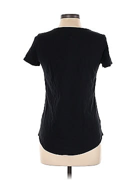 Lululemon Athletica Short Sleeve T-Shirt (view 2)