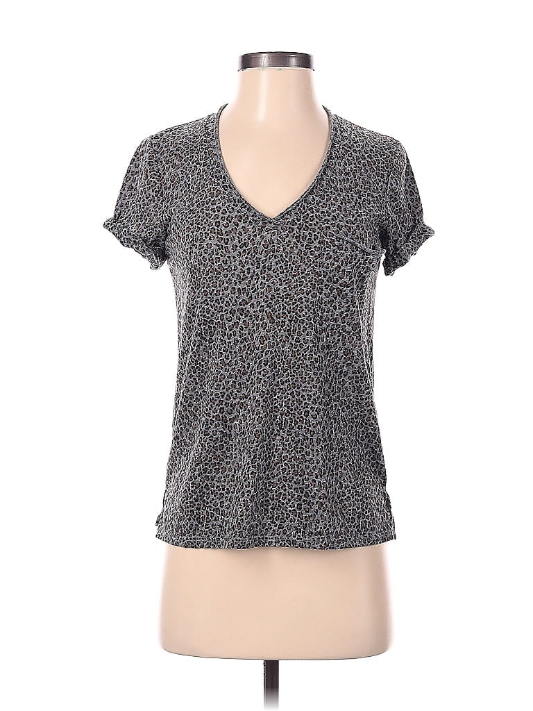 Click to view more detailed imagery on our partner's website Pre-owned T.la Short Sleeve T-shirt In Gray