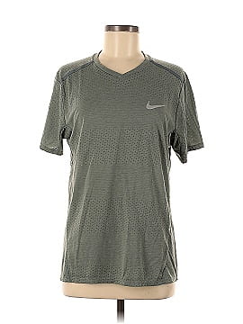 Nike Active T-Shirt (view 1)