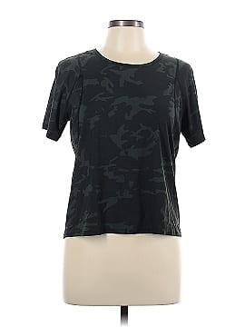 Lululemon Athletica Active T-Shirt (view 1)