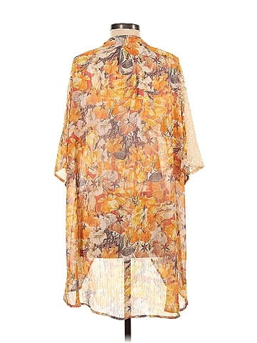 H.I.P. Happening in the Present Kimono (view 2)