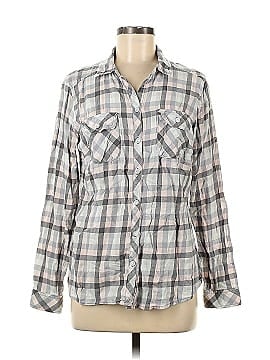 Croft & Barrow Long Sleeve Button-Down Shirt (view 1)