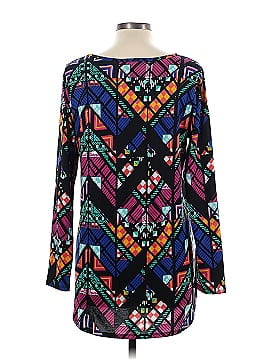 Lularoe Long Sleeve T-Shirt (view 2)