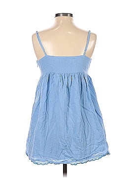 Urban Outfitters Casual Dress (view 2)