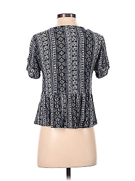 Everly Short Sleeve Blouse (view 2)