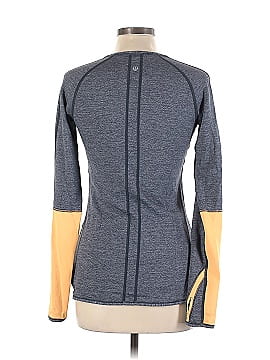 Lululemon Athletica Long Sleeve T-Shirt (view 2)