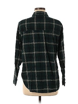 Universal Thread Long Sleeve Button-Down Shirt (view 2)