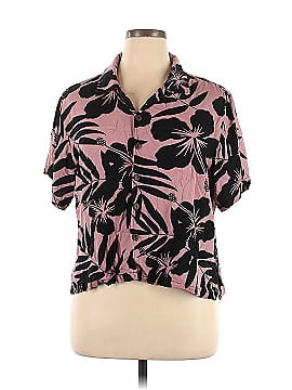 Makai Beach Wear Short Sleeve Blouse (view 1)