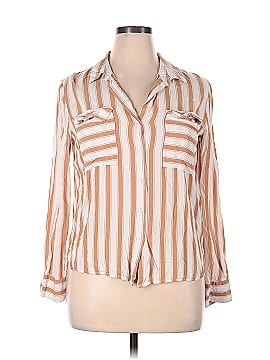 Forever 21 Contemporary 3/4 Sleeve Button-Down Shirt (view 1)