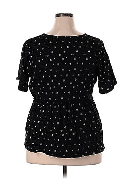 Torrid Short Sleeve Blouse (view 2)