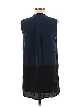 Vince. Sleeveless Silk Top (view 2)