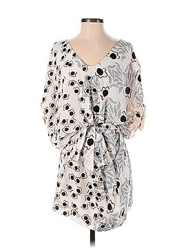 Diane von Furstenberg Casual Dress (view 1)