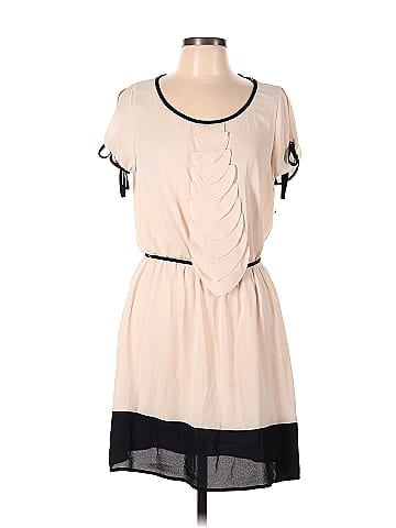 Akira Chicago Red Label Casual Dress (view 1)