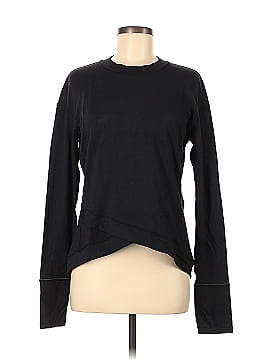 Lululemon Athletica Long Sleeve T-Shirt (view 1)