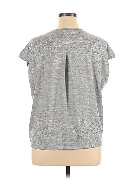 Gap Short Sleeve Top (view 2)