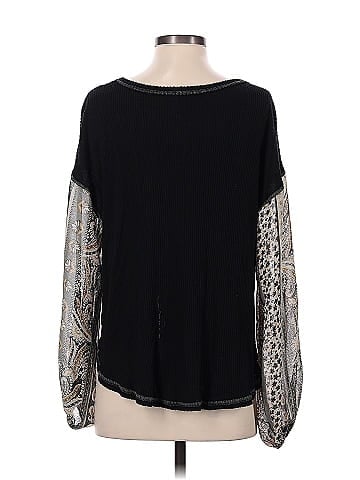 Chrysanthemum Long Sleeve T-Shirt (view 2)