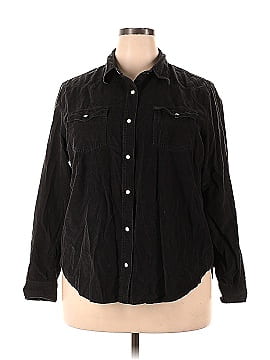 Universal Thread Long Sleeve Button-Down Shirt (view 1)