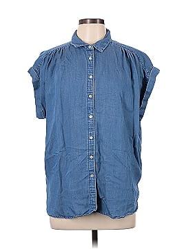 Ann Taylor LOFT Sleeveless Button-Down Shirt (view 1)