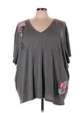 Torrid 3/4 Sleeve T-Shirt (view 1)