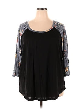 Torrid 3/4 Sleeve T-Shirt (view 1)