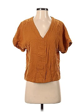 Universal Thread Short Sleeve Blouse (view 1)