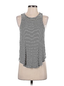 American Eagle Outfitters Sleeveless T-Shirt (view 1)