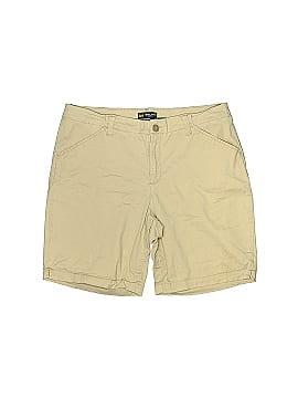 Lee Khaki Shorts (view 1)