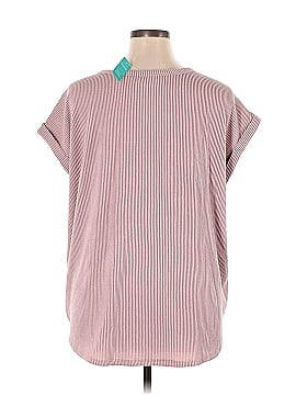 24/7 Maurices Short Sleeve Top (view 2)