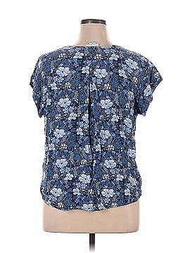 Liz Claiborne Short Sleeve Blouse (view 2)