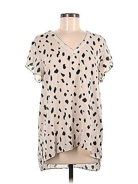 Everleigh Short Sleeve Blouse (view 1)