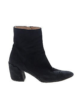 Chloé Ankle Boots (view 1)