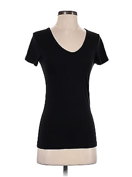 Victoria's Secret Short Sleeve T-Shirt (view 1)