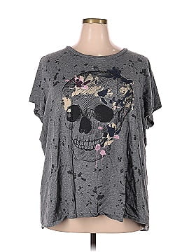 Torrid Short Sleeve T-Shirt (view 1)