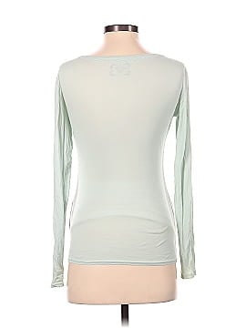 Old Navy - Maternity Long Sleeve T-Shirt (view 2)