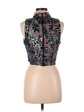 Elliatt Sleeveless Blouse (view 2)