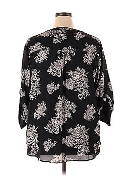 Torrid 3/4 Sleeve Blouse (view 2)