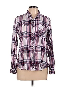 Maurices Long Sleeve Button-Down Shirt (view 1)