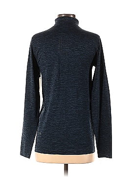 Lululemon Athletica Long Sleeve T-Shirt (view 2)