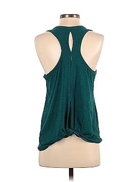 Active by Old Navy Sleeveless T-Shirt (view 2)