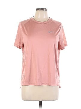 Nike Active T-Shirt (view 1)