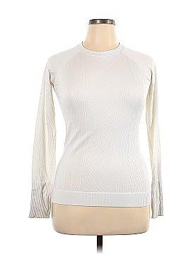 Lululemon Athletica Long Sleeve T-Shirt (view 1)