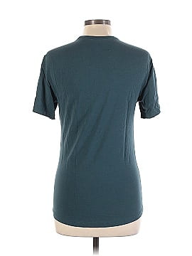 Lululemon Athletica Short Sleeve T-Shirt (view 2)