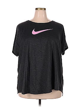 Nike Active T-Shirt (view 1)