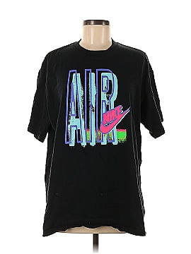 Nike Short Sleeve T-Shirt (view 1)