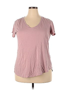 Torrid Short Sleeve T-Shirt (view 1)