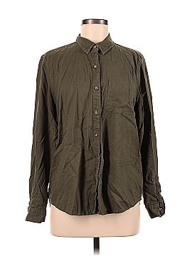 Universal Thread Long Sleeve Button-Down Shirt (view 1)