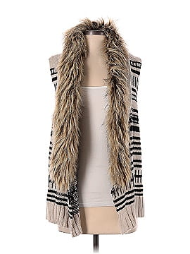 BB Dakota Faux Fur Vest (view 1)